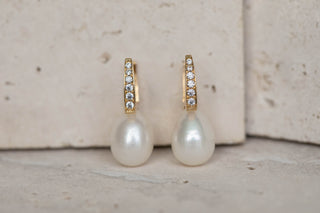 Emiyo Pearl Earrings