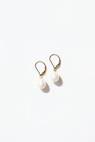 Kumi Leverback Pearl Earrings