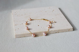 Yurina lavender freshwater pearl bracelet in gold filled chain